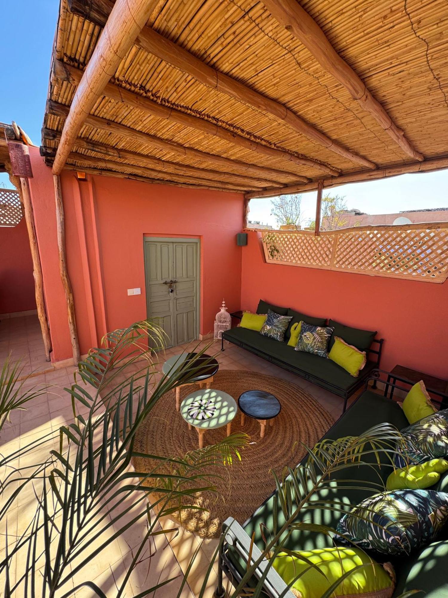 Dar Dabakech, Proche Jemma El Fna, Souk, Centre Medina, Riad, Logement Entier De 2 A 6 Personnes Marraquexe Exterior foto